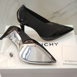 GIVENCHY Elastic Pumps Pointed Toe Shiny Black